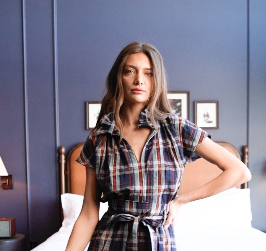 Women Never A Wallflower Blouses | Vicki Short Sleeve Top Navy Plaid