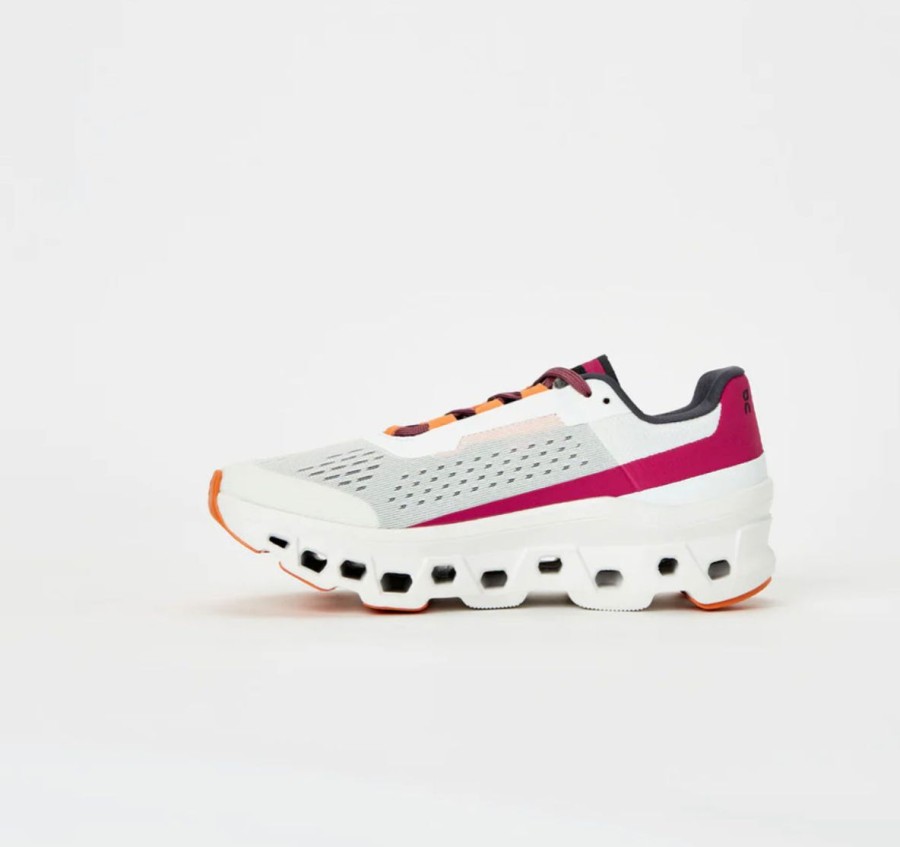 Women On Running Sneakers | Cloudmonster-Undyed-White|Aurora