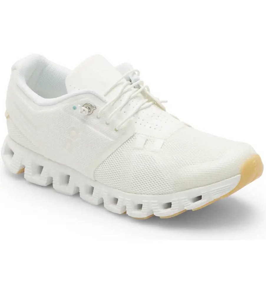 Women On Running Sneakers | Cloud 5-Undyed White