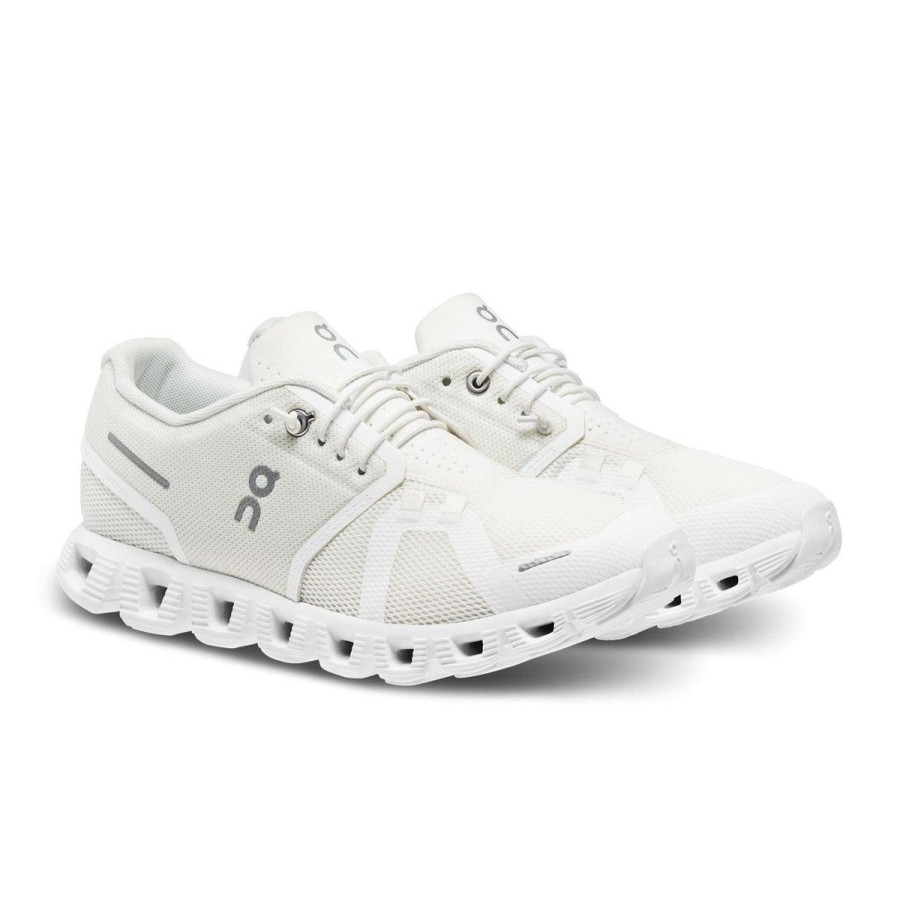 Women On Running Sneakers | Cloud 5-Undyed White